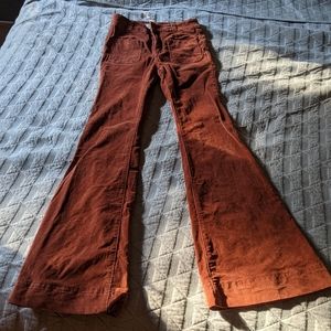 Pilcro Flared Corduroy, super soft, stretch and flattering.